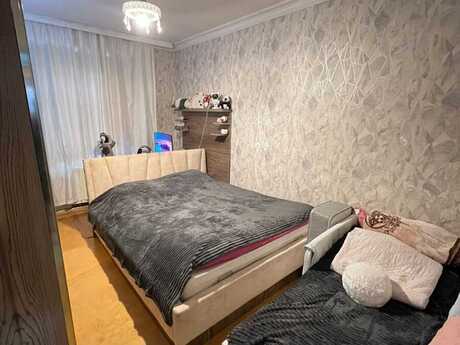 3 otaqlı köhnə tikili - Həzi Aslanov m. - 90 m²