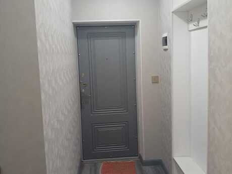 Elan №5978208 - Bakı, Nərimanov r., 3 otaqlı, 70 m², 3/5 mərtəbə