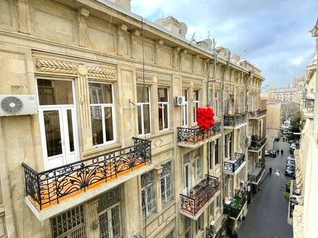 3 otaqlı köhnə tikili - Sahil m. - 85 m²