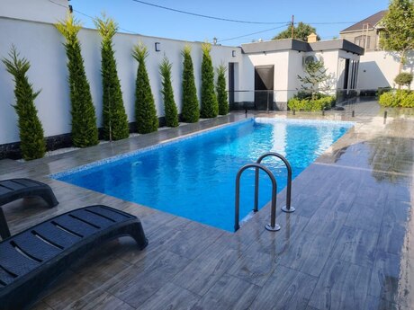 6 otaqlı həyət evi/bağ evi - Bilgəh q. - 300 m²