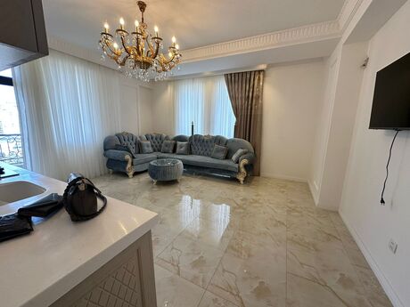 Объявление №5978761 - Баку, м. 28 мая, 3-комн., 90 м², 14/16 этаж