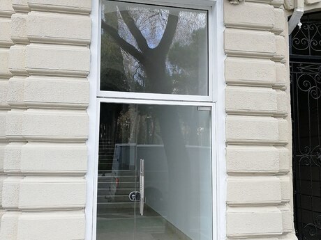 4-комн. офис - м. 28 мая - 110 м²