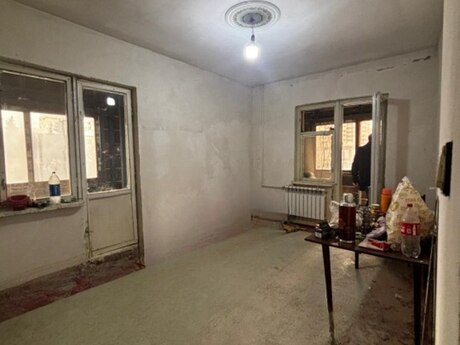 3 otaqlı köhnə tikili - Nərimanov r. - 83 m²