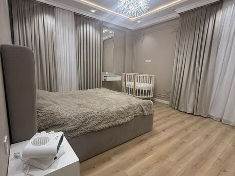 Объявление №5978981 - Баку, Хатаинский р., 3-комн., 120 м², 10/16 этаж