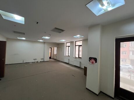 8 otaqlı ofis - Nəsimi r. - 550 m²