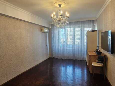 Elan №5978998 - Bakı, Elmlər Akademiyası m., 3 otaqlı, 96 m², 12/13 mərtəbə