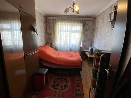2 otaqlı köhnə tikili - Elmlər Akademiyası m. - 65 m²