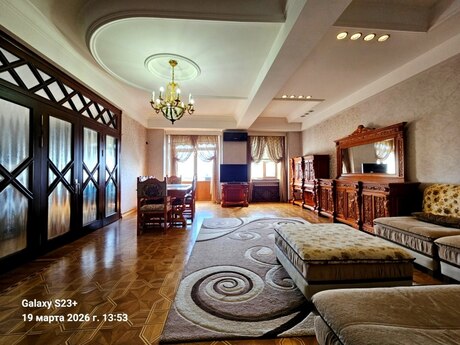 4 otaqlı köhnə tikili - Sahil m. - 175 m²
