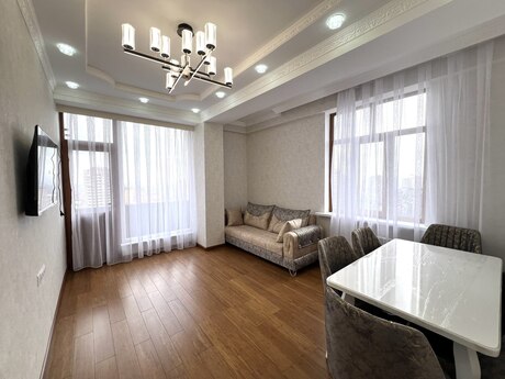 Elan №5979435 - Bakı, İnşaatçılar m., 2 otaqlı, 67 m², 14/16 mərtəbə