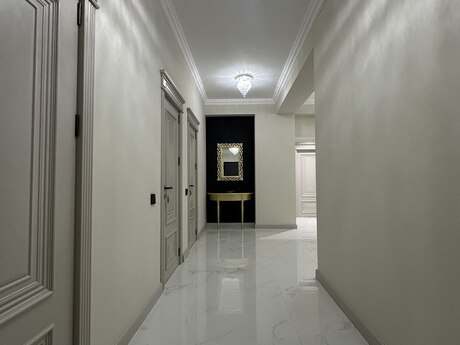 3 otaqlı mənzil, 135 m², Nəsimi: 440 000 ₼ 2