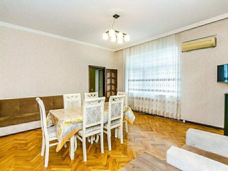 3 otaqlı köhnə tikili - Sahil m. - 105 m²