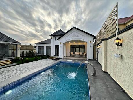 4 otaqlı həyət evi/bağ evi - Mərdəkan q. - 200 m²