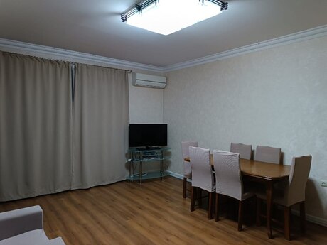 2 otaqlı köhnə tikili - İçəri Şəhər m. - 55 m²