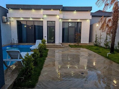 4 otaqlı həyət evi/bağ evi - Mərdəkan q. - 150 m²