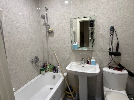 1 otaqlı yeni tikili - Yasamal r. - 41 m²