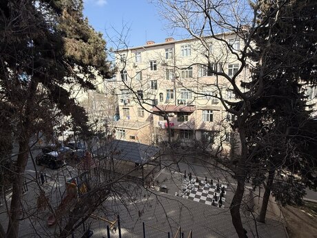 Elan №5979681 - Bakı, 20 Yanvar m., 2 otaqlı, 50 m², 3/5 mərtəbə
