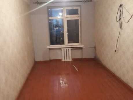 Elan №5979743 - Bakı, İnşaatçılar m., 3 otaqlı, 75 m², 4/5 mərtəbə