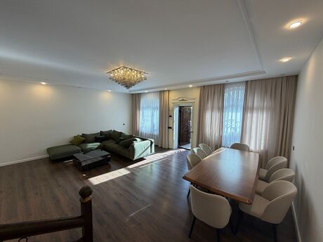 4 otaqlı həyət evi/bağ evi - Memar Əcəmi m. - 200 m²