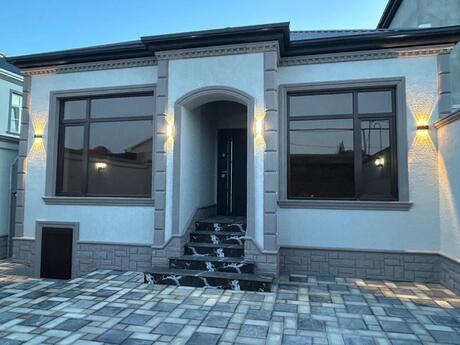 Satılır 4 otaqlı həyət evi/bağ evi 120 m², Binə q.