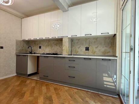 2 otaqlı köhnə tikili - Həzi Aslanov m. - 65 m²