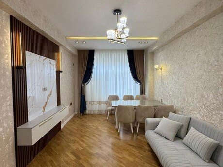 Elan №5980245 - Bakı, Həzi Aslanov m., 2 otaqlı, 90 m², 3/17 mərtəbə