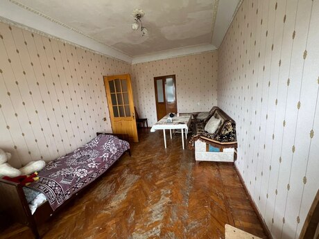 3-комн. вторичка - м. Халглар Достлугу - 70 м²
