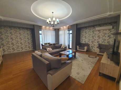 3-комн. новостройка - м. Шах Исмаил Хатаи - 150 м²