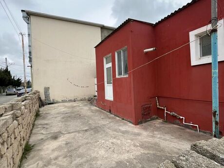 Satılır 2 otaqlı həyət evi/bağ evi 83 m², Bakıxanov q.