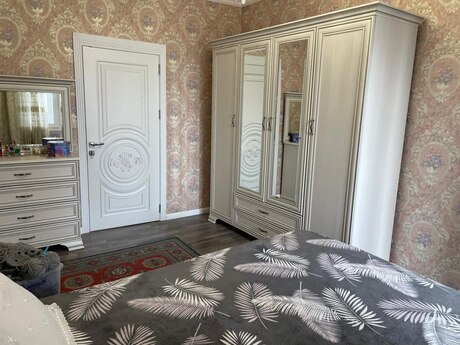 2 otaqlı köhnə tikili - Yeni Yasamal q. - 56 m²