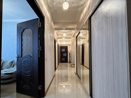 Satılır 4 otaqlı yeni tikili 100 m², Xırdalan
