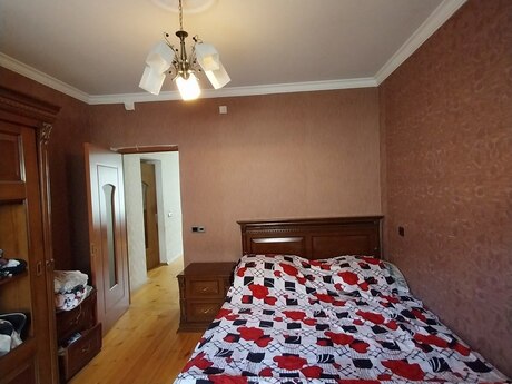 Satılır 3 otaqlı həyət evi/bağ evi 100 m², Xocəsən q.