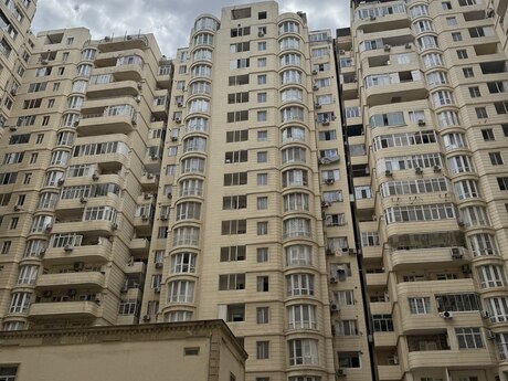 Объявление №5980931 - Баку, м. 8 ноября, 2-комн., 68 м², 15/18 этаж