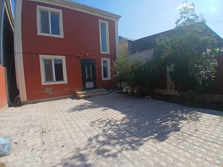 4 otaqlı həyət evi/bağ evi - Binə q. - 130 m²