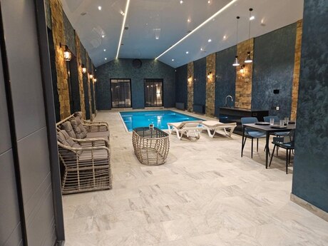 5 otaqlı həyət evi/bağ evi - Bilgəh q. - 380 m²