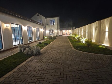 5 otaqlı həyət evi/bağ evi - Bilgəh q. - 380 m²