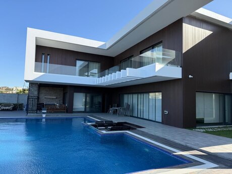 6-комн. дом/дача - пос. Бильгях - 550 м²