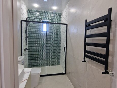 5 otaqlı həyət evi/bağ evi - Məmmədli q. - 211 m²