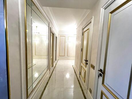 3-room apartment, 117 m², Nəriman Nərimanov: 450 000 ₼ 2