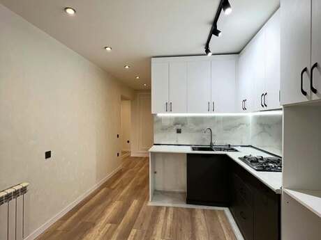 3 otaqlı köhnə tikili - Əhmədli m. - 80 m²