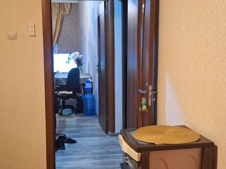 2 otaqlı köhnə tikili - Əhmədli q. - 60 m²