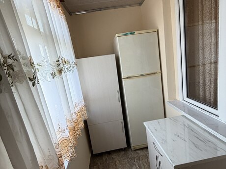 2 otaqlı köhnə tikili - Nəsimi m. - 40 m²