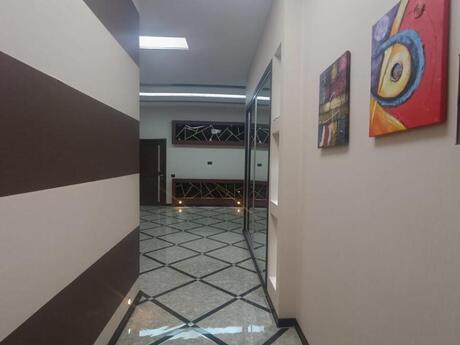 4 otaqlı yeni tikili - İnşaatçılar m. - 170 m²
