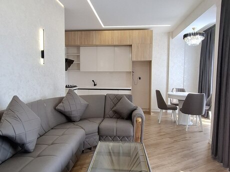 3 otaqlı yeni tikili - Azadlıq Prospekti m. - 85 m²