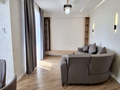 3 otaqlı yeni tikili - Azadlıq Prospekti m. - 85 m²