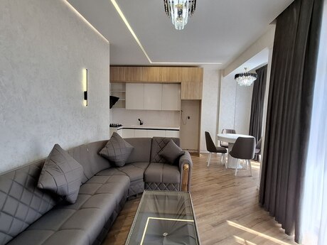 3 otaqlı yeni tikili - Azadlıq Prospekti m. - 85 m²