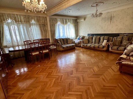 5 otaqlı köhnə tikili - Azadlıq Prospekti m. - 120 m²