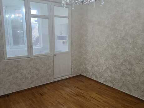 Elan №5981449 - Bakı, Memar Əcəmi m., 3 otaqlı, 47 m², 3/5 mərtəbə