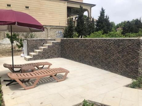 6 otaqlı həyət evi/bağ evi - Şüvəlan q. - 220 m²