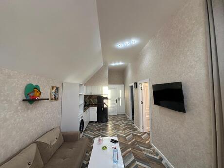 3 otaqlı həyət evi/bağ evi - Mərdəkan q. - 70 m²