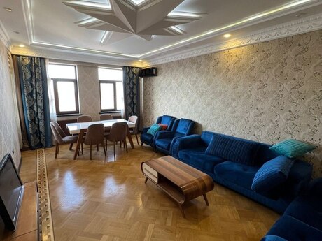 Объявление №5981579 - Баку, м. Кара Караев, 3-комн., 110 м², 8/16 этаж